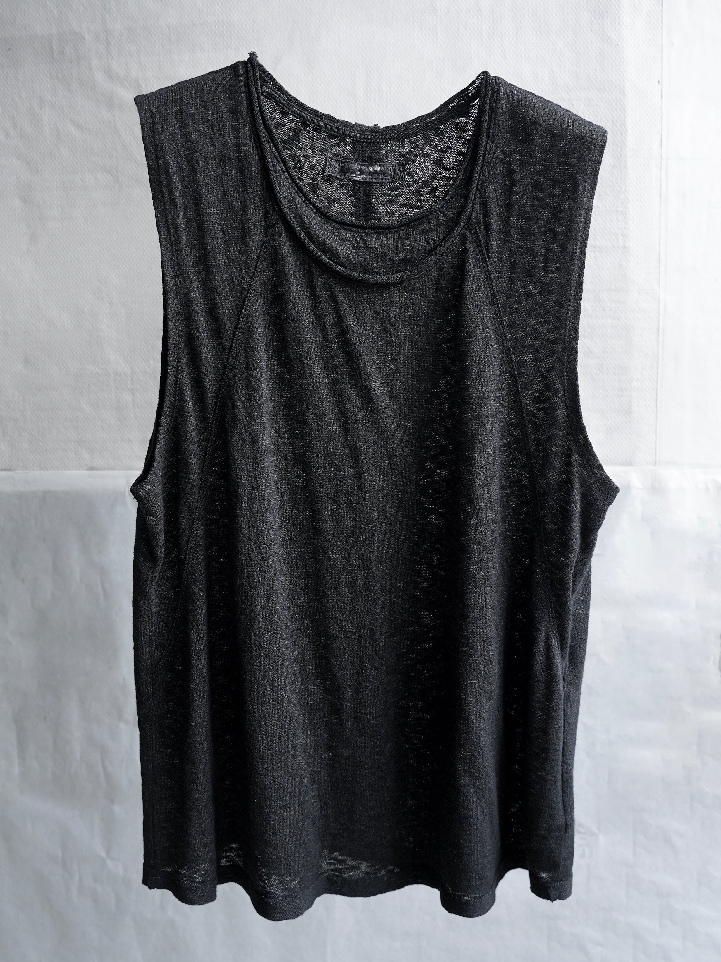 double neck tank / black (cobweb)