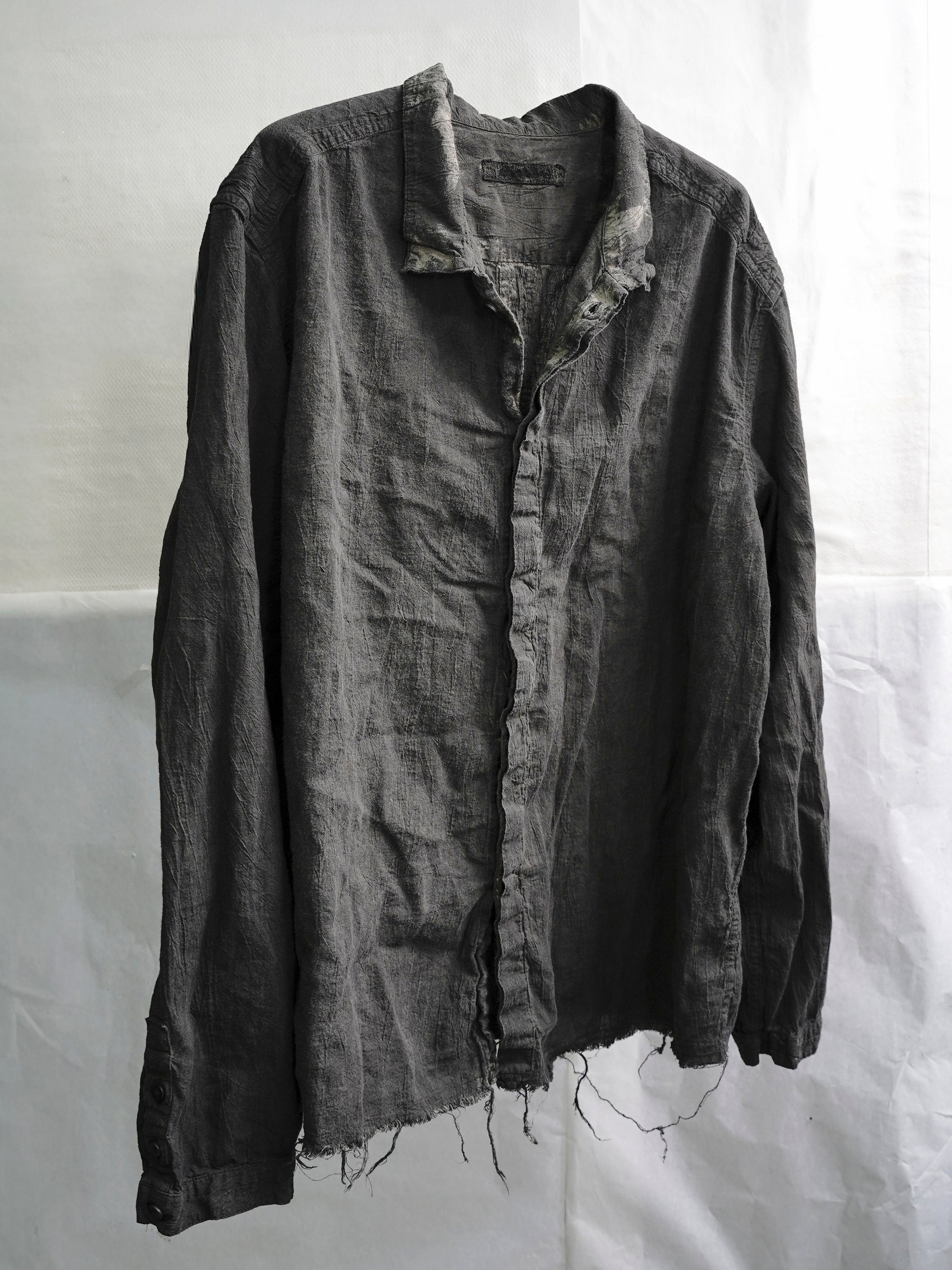 kara shirt / onion ink