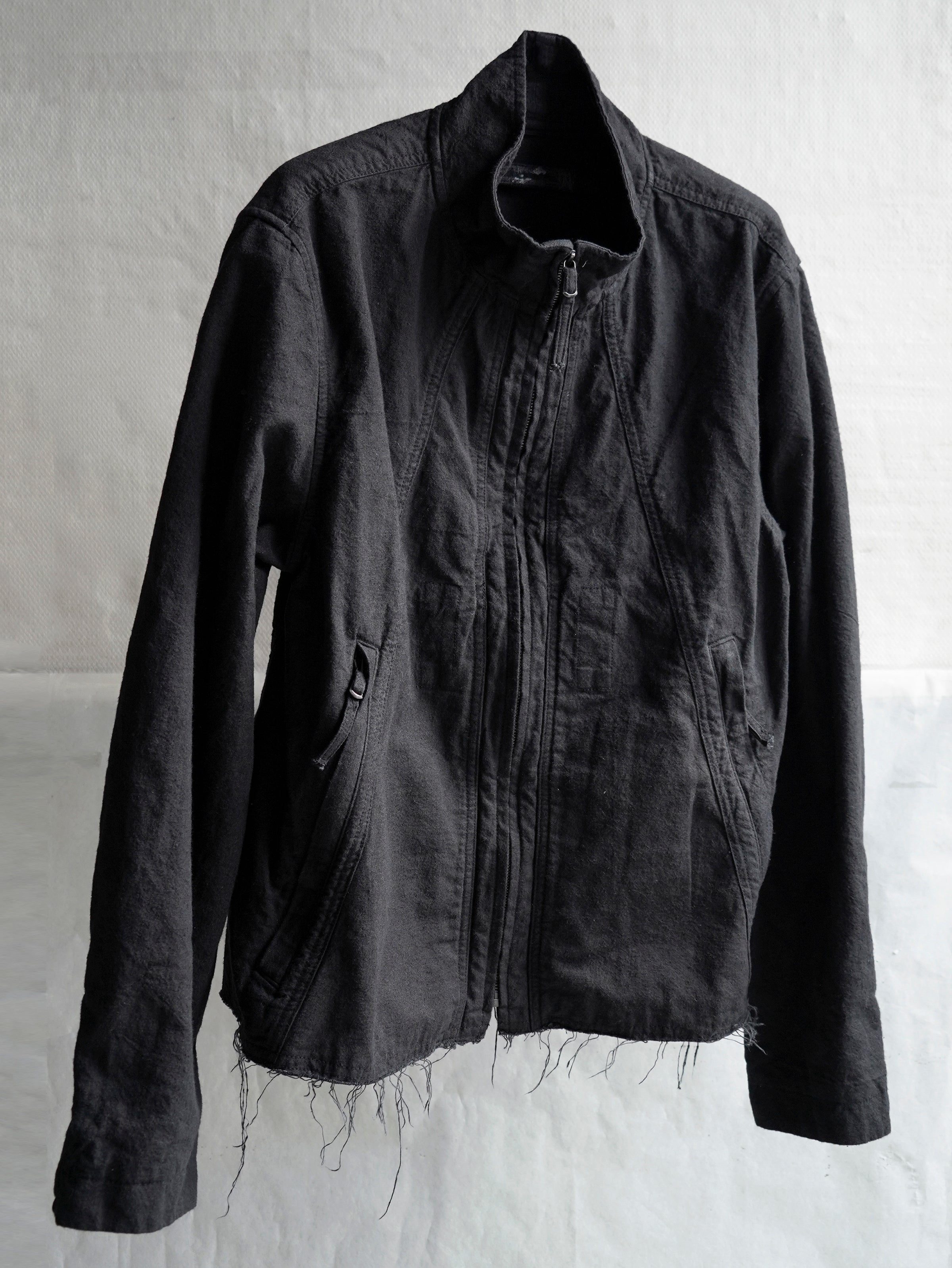 zip up jacket / black