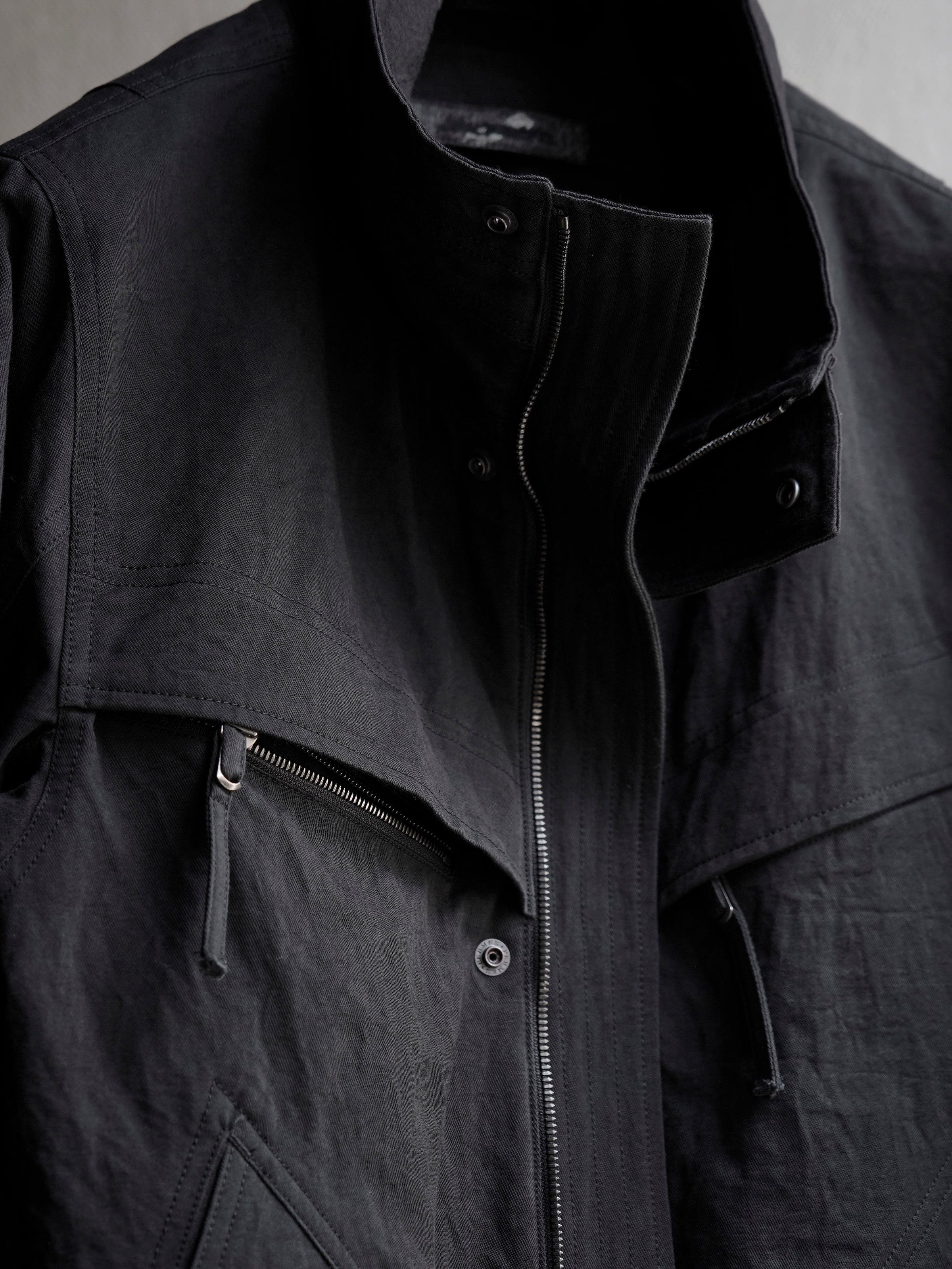 highneck jacket / black