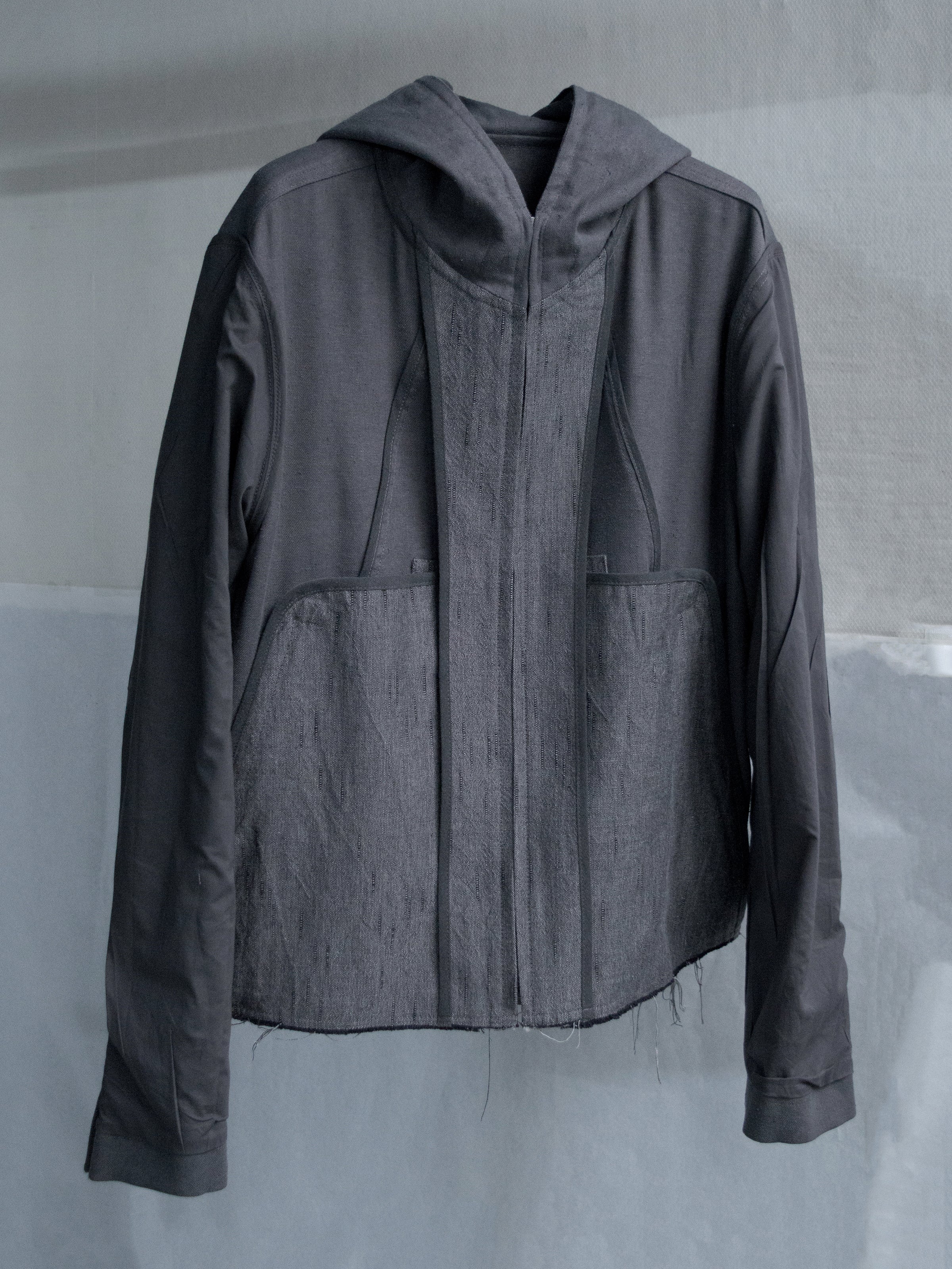 hooded jacket / rat grey