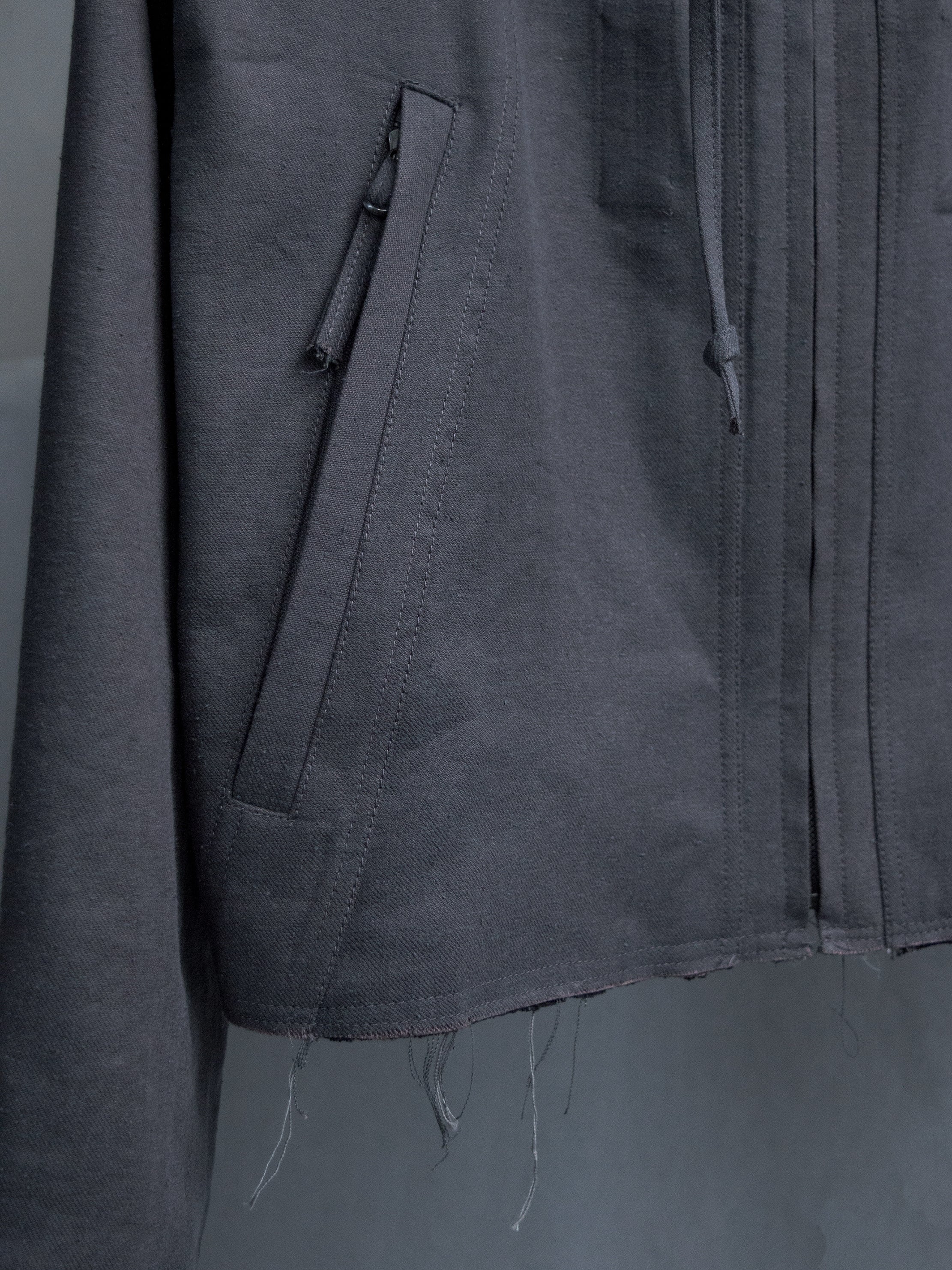 hooded jacket / rat grey