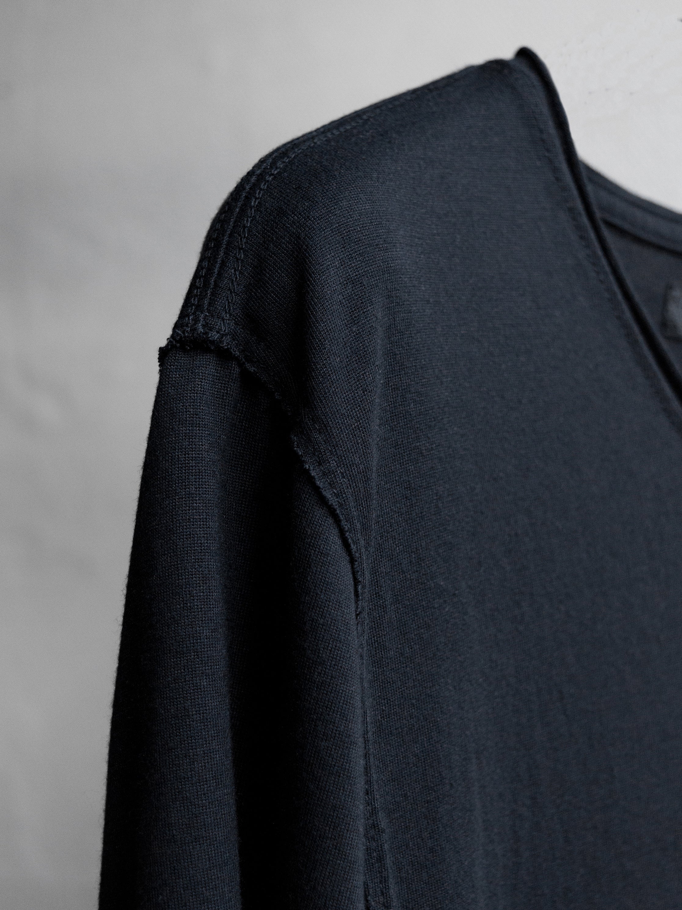 inner tee / black – blackmerle