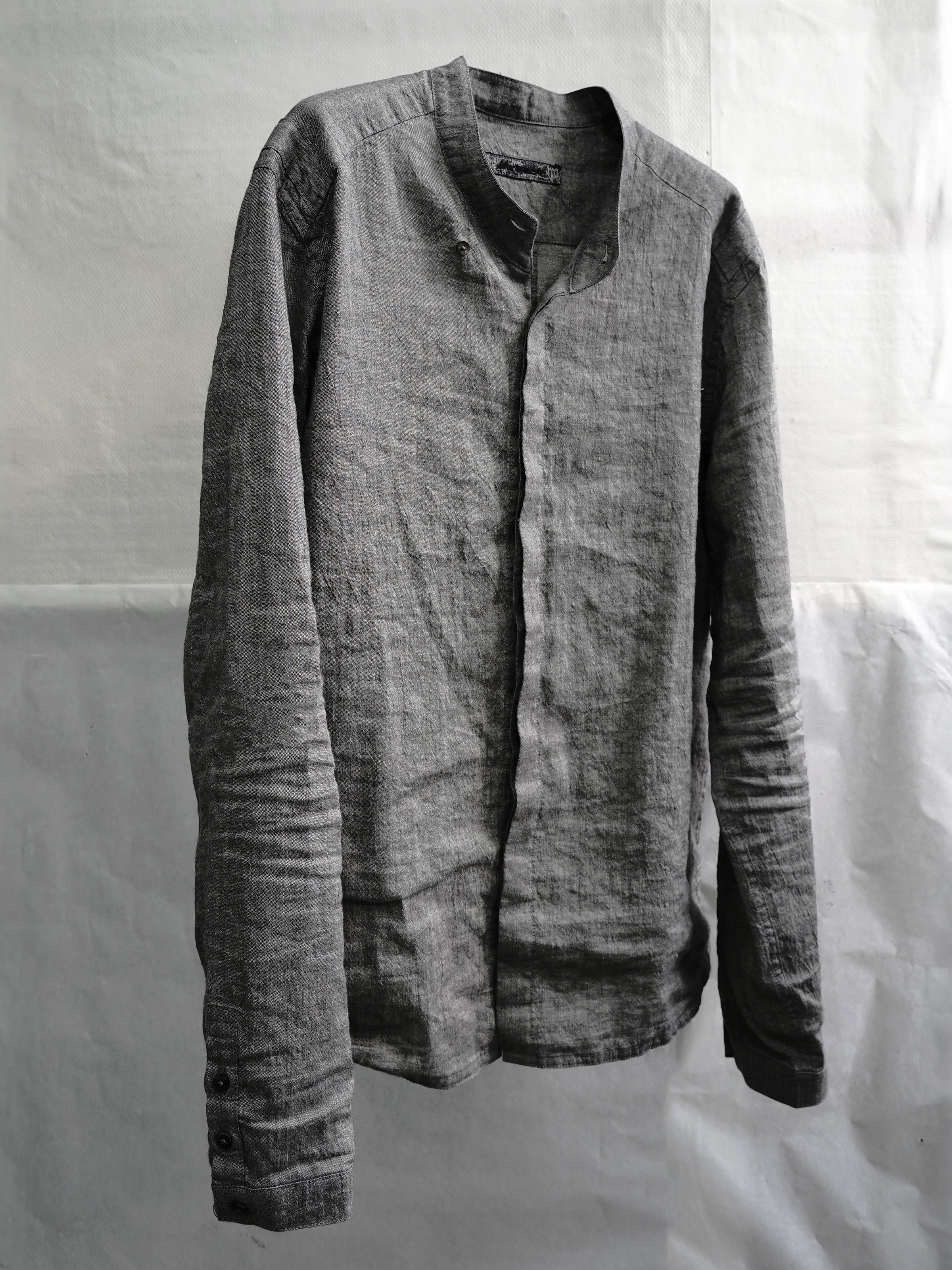 base shirt / yak