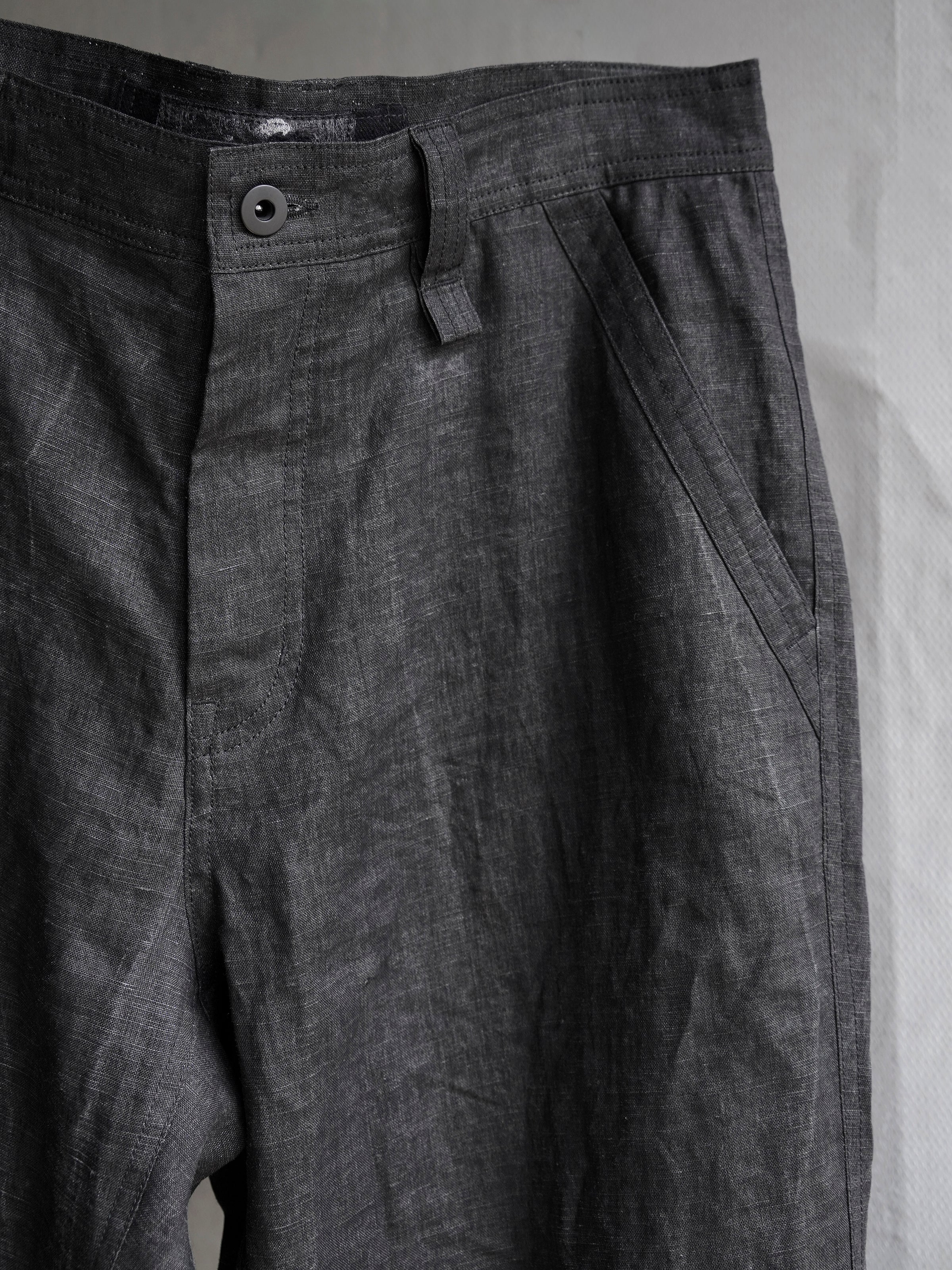 base trousers / ink coat