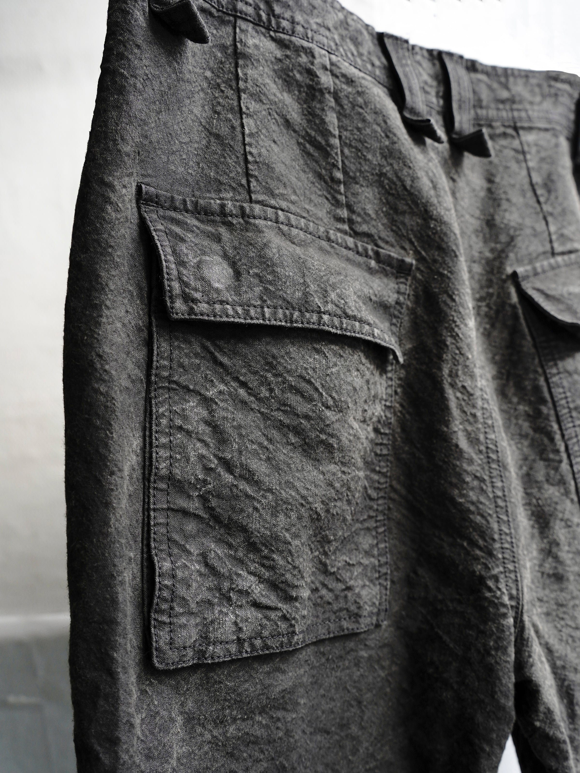 base trousers (binchō-tan) / onion ink