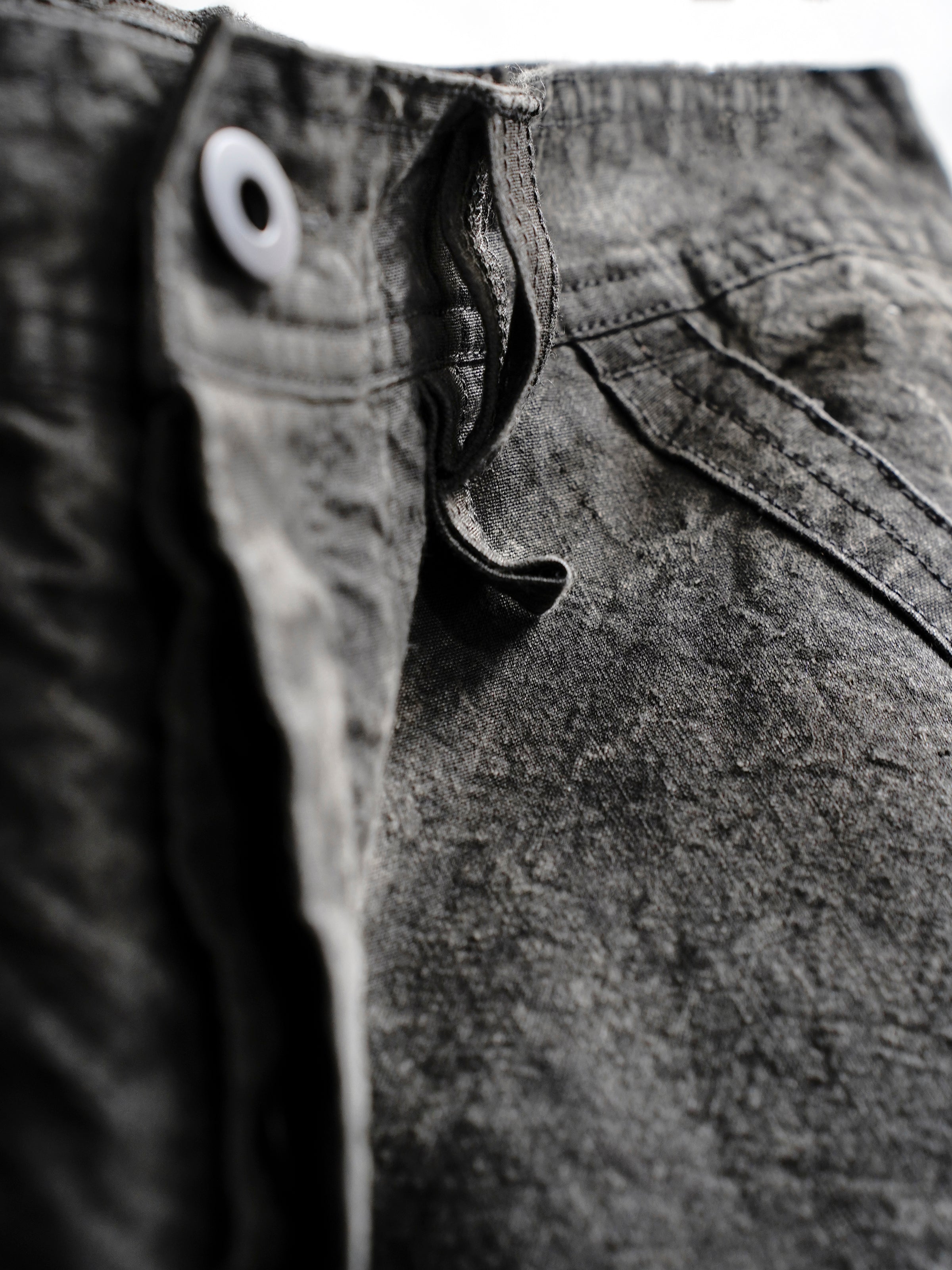 base trousers (binchō-tan) / onion ink