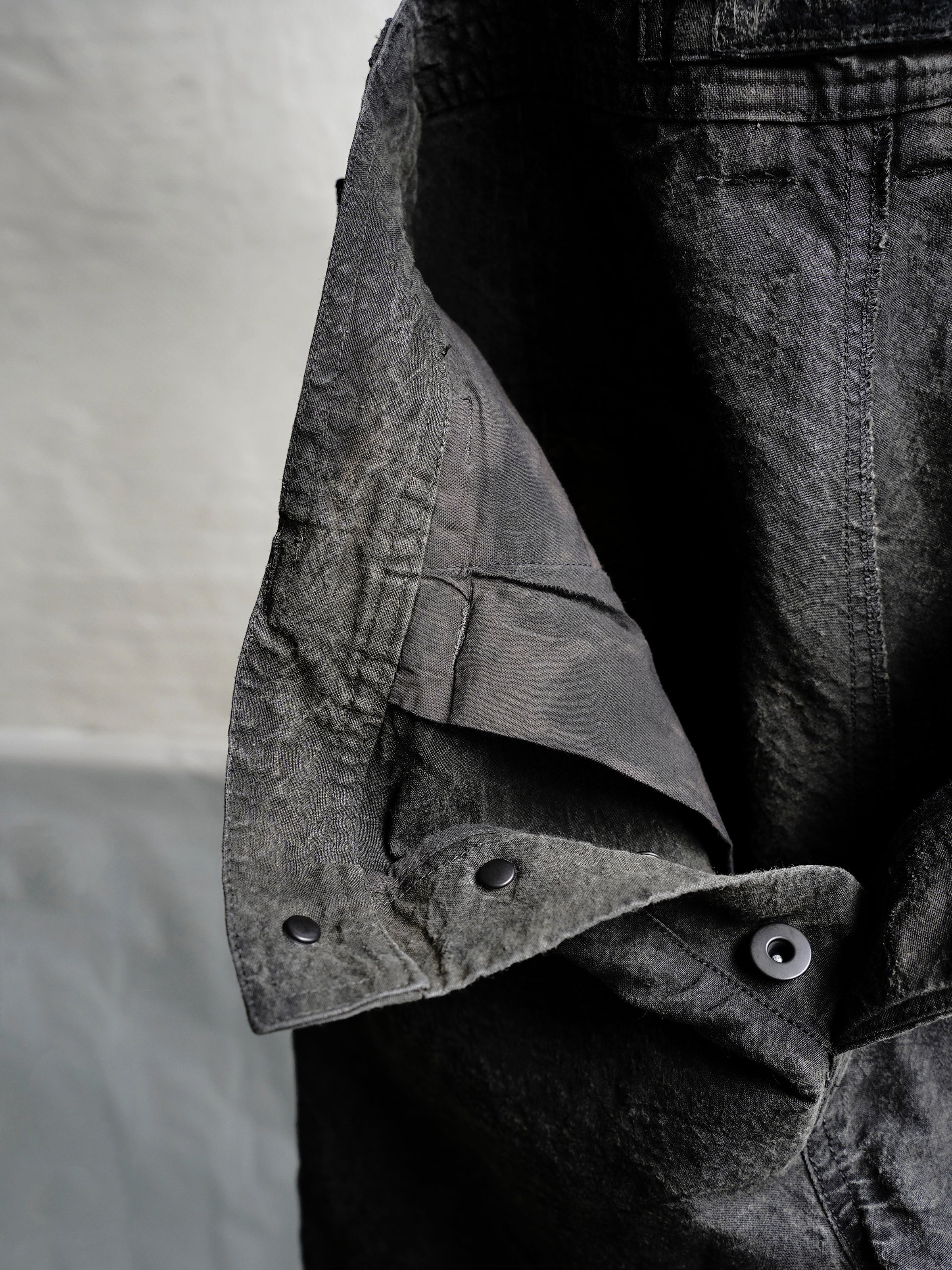 base trousers (binchō-tan) / onion ink