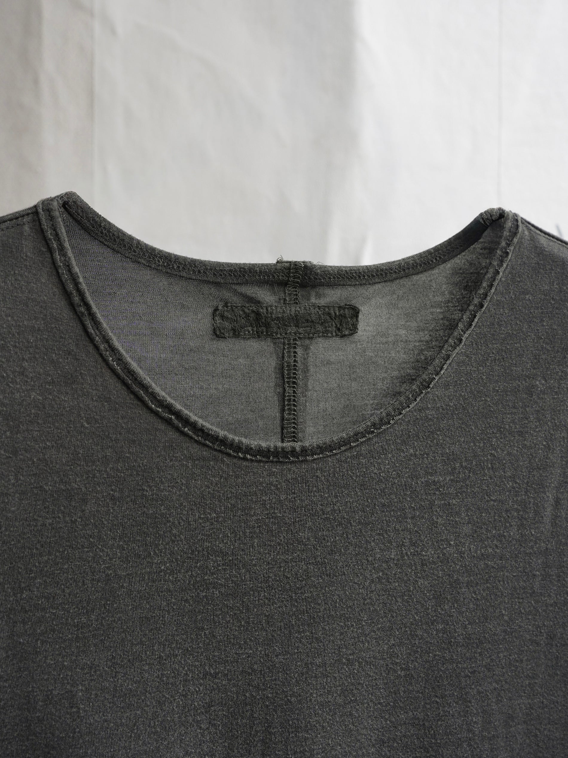 bamboo tee / onion ink