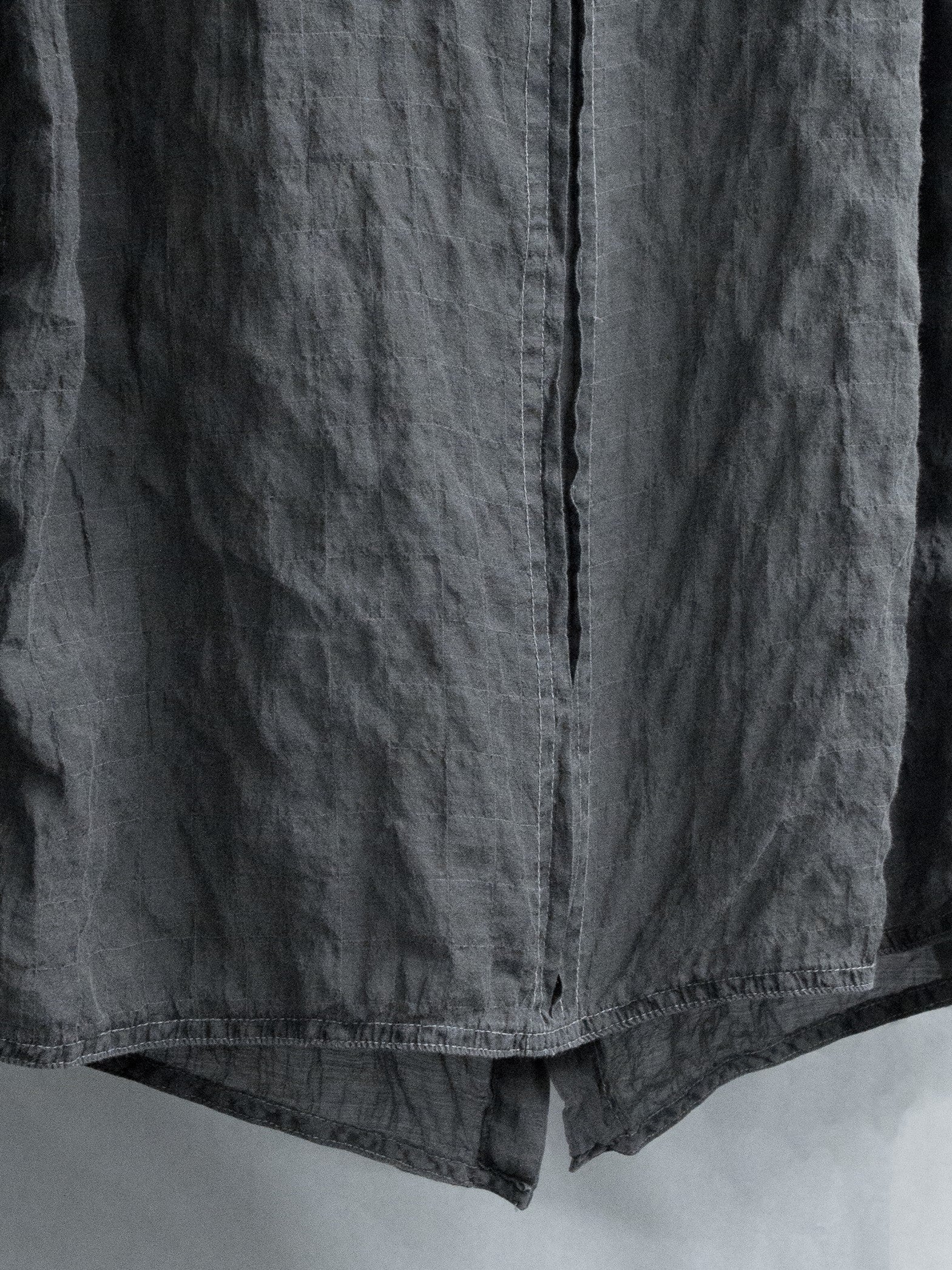 field shirt / soot