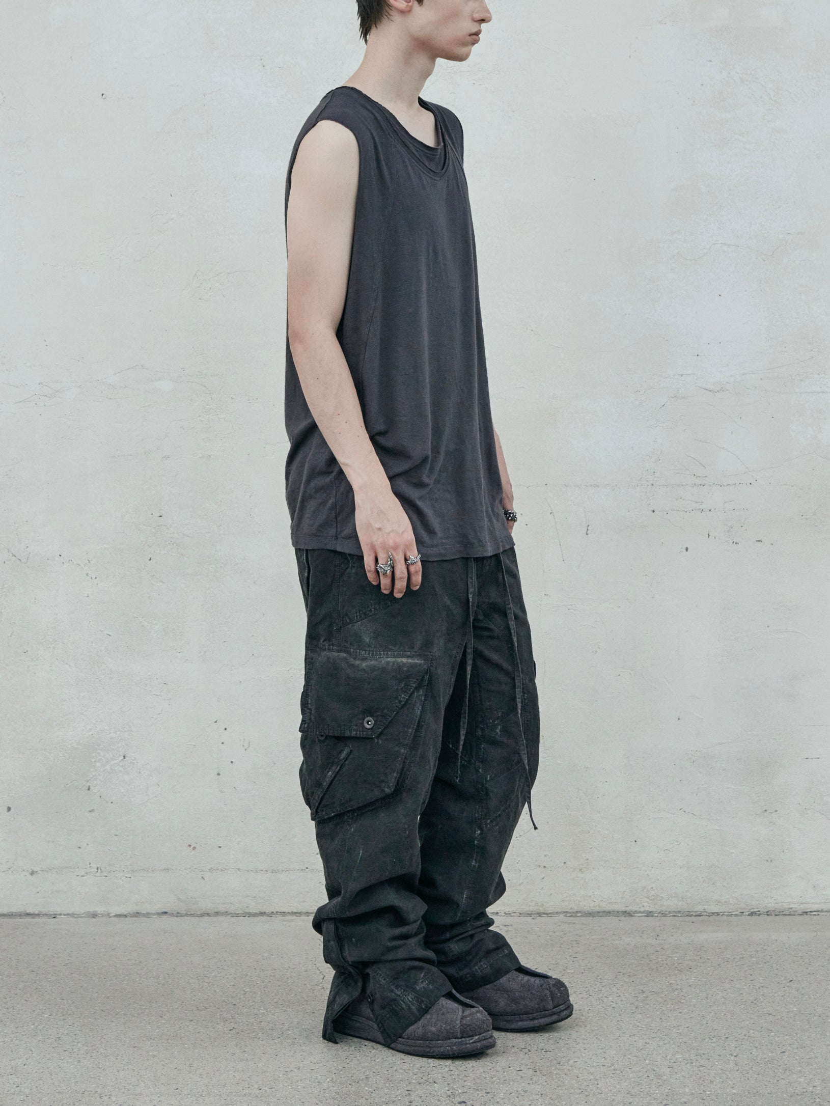cargo pants / slab grey