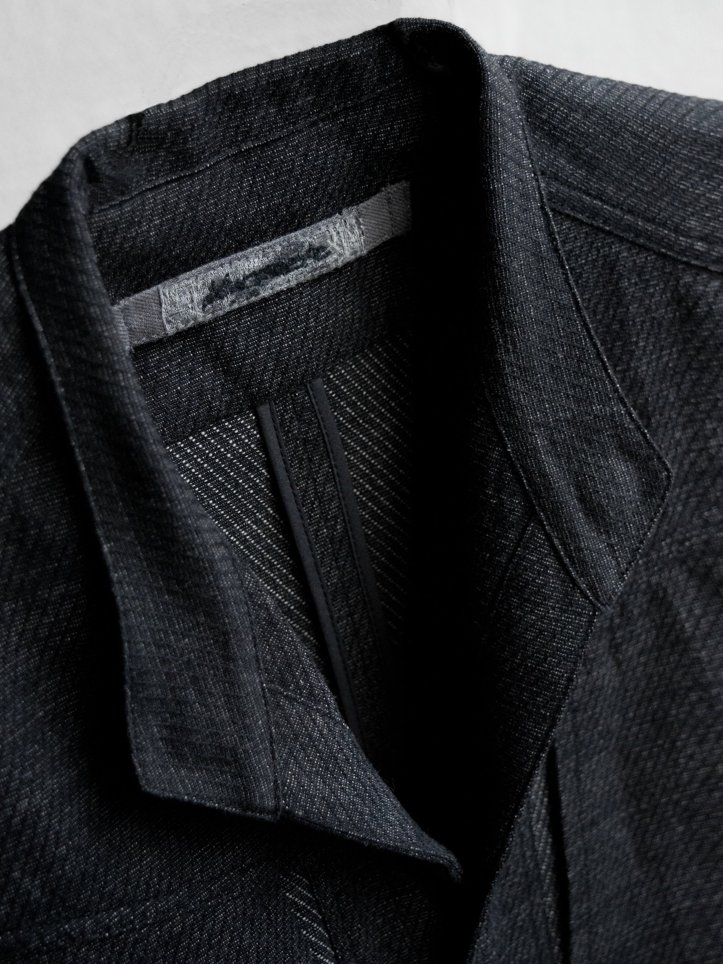 collarless jacket / carbon