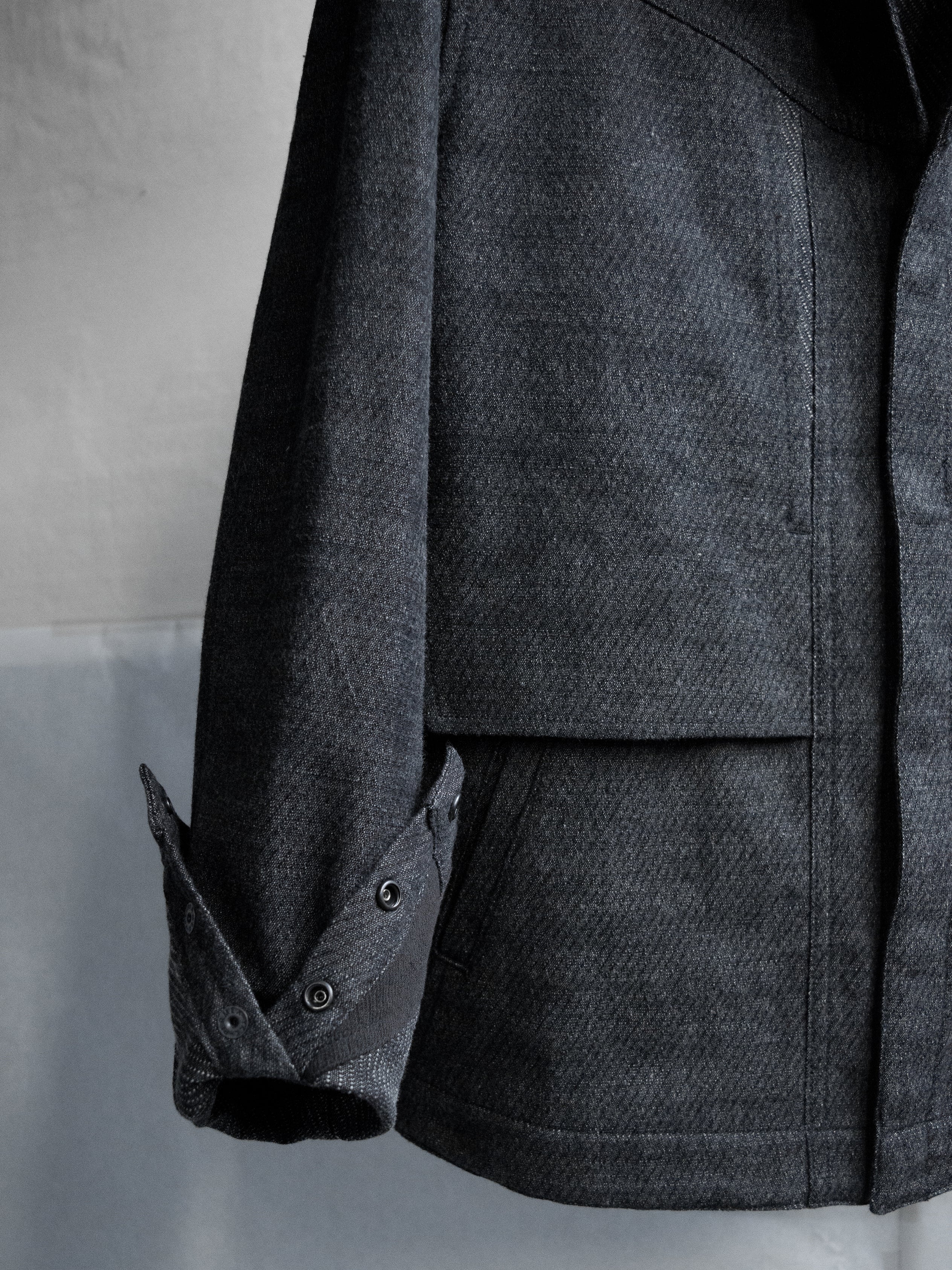 collarless jacket / lead